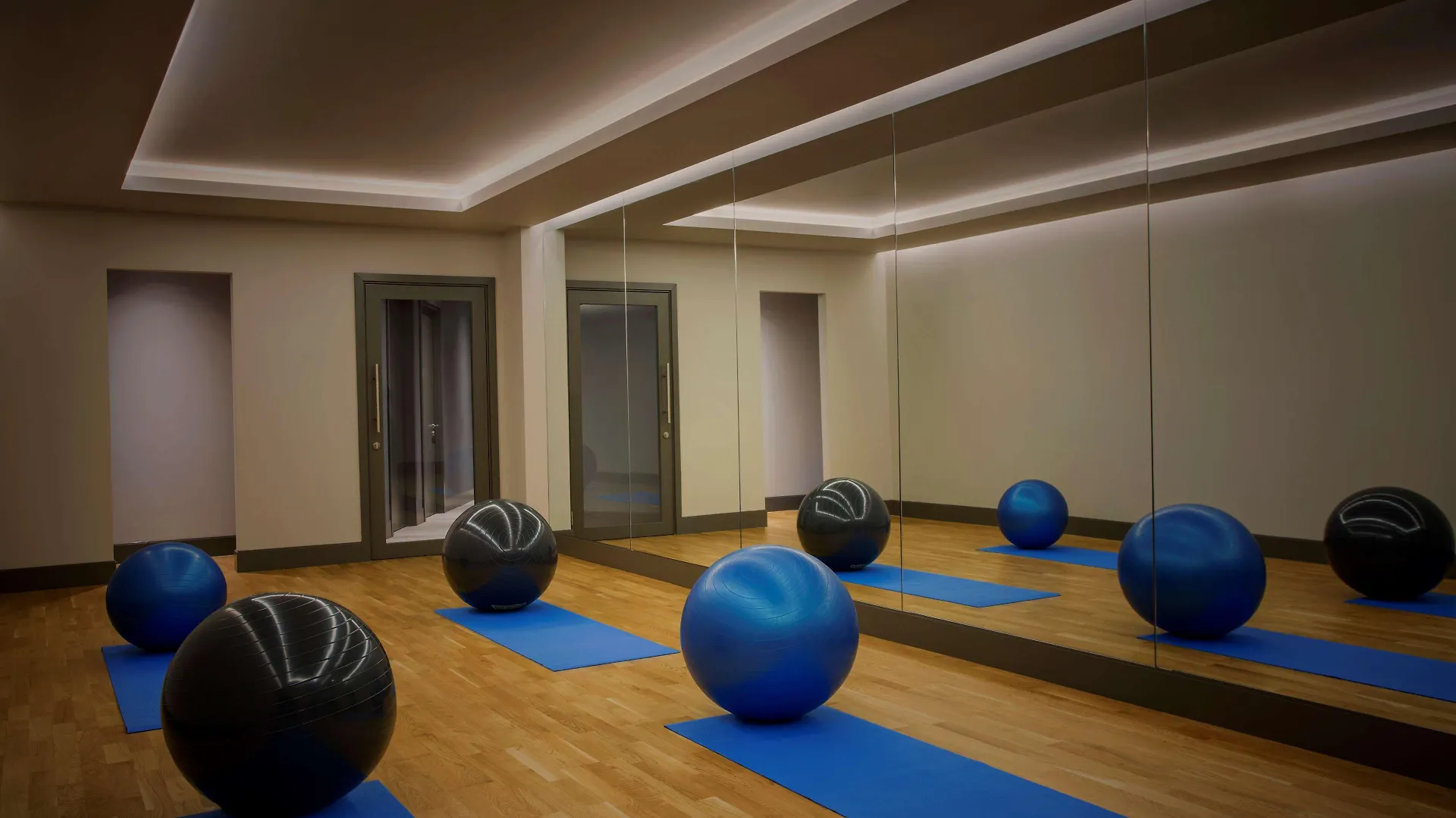 Conrad Istanbul Bosphorus Otel