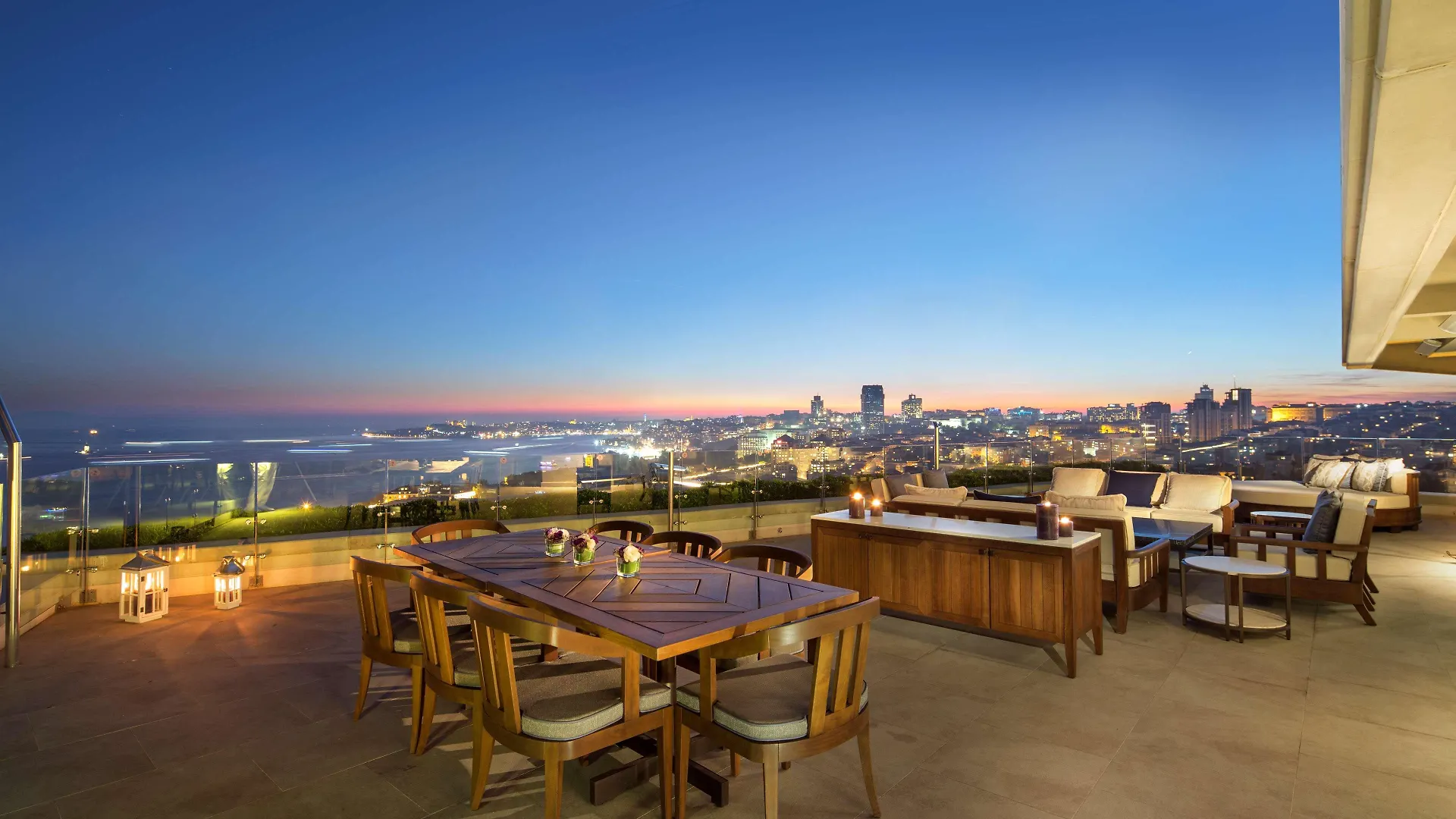 Conrad Istanbul Bosphorus Otel