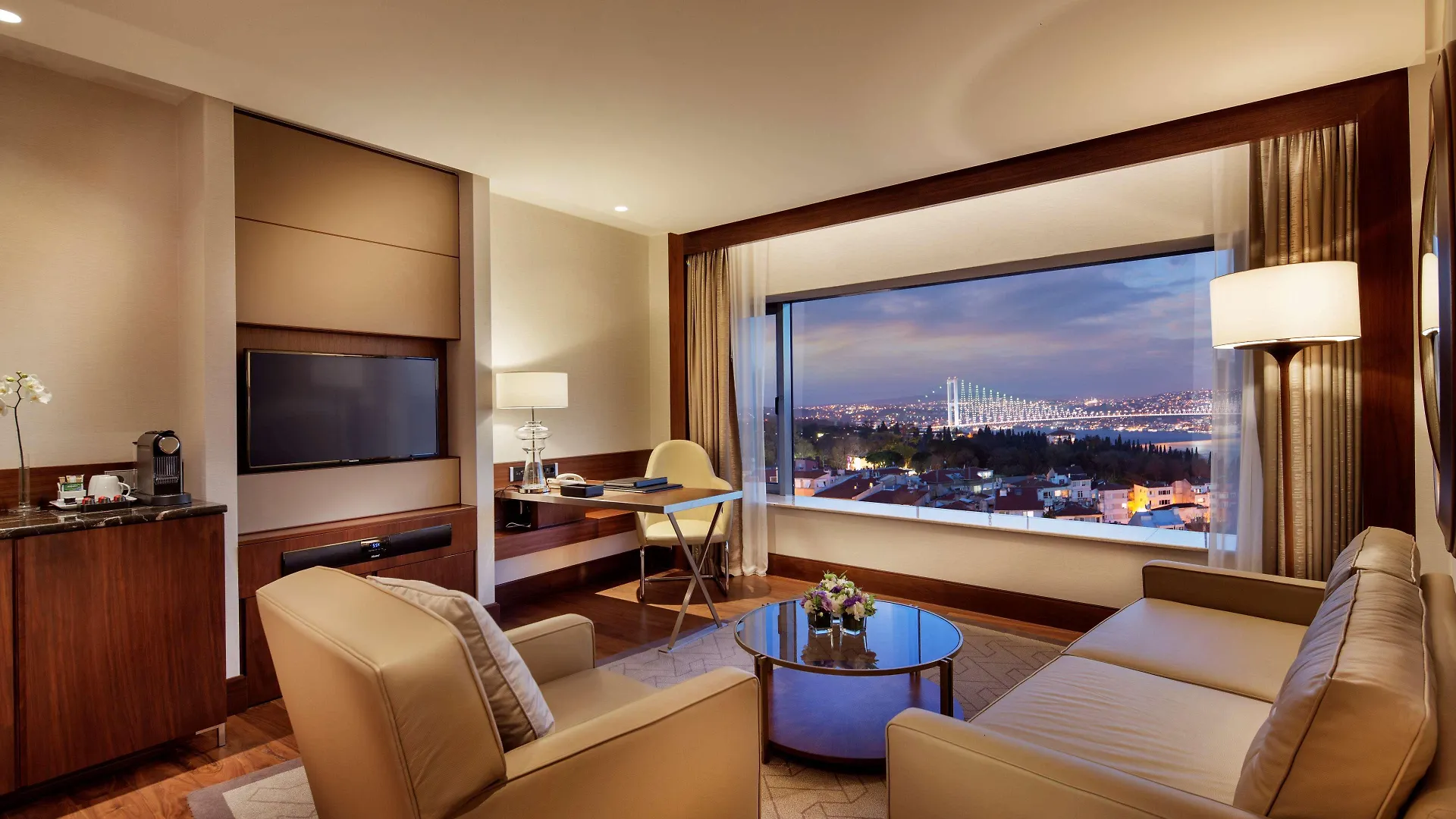 Hotel Conrad Istanbul Bosphorus 5*,  Turcja