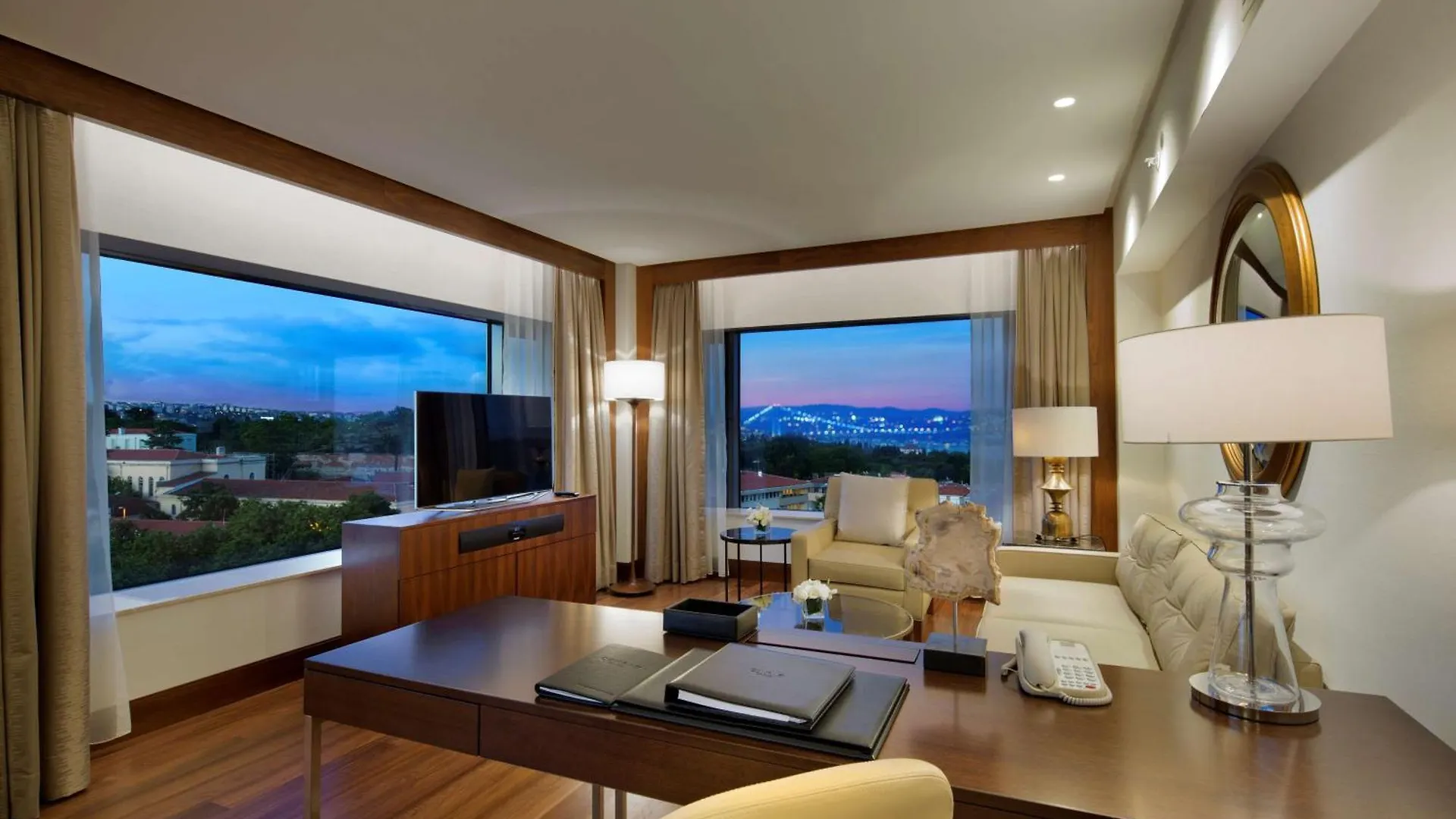 Hotel Conrad Istanbul Bosphorus