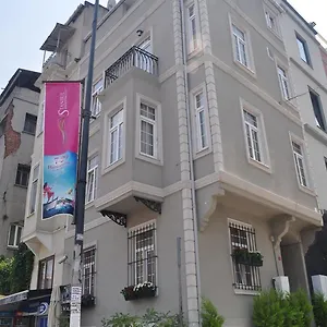Corner Taksim İstanbul