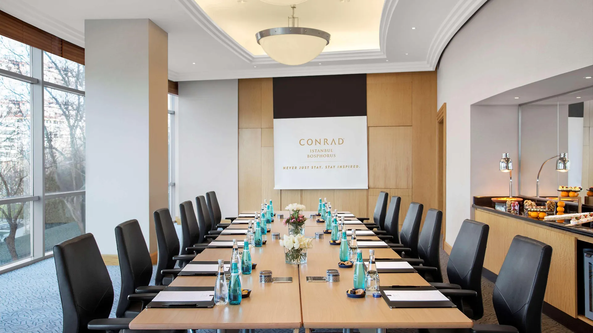 Conrad Istanbul Bosphorus Hotel 5*,