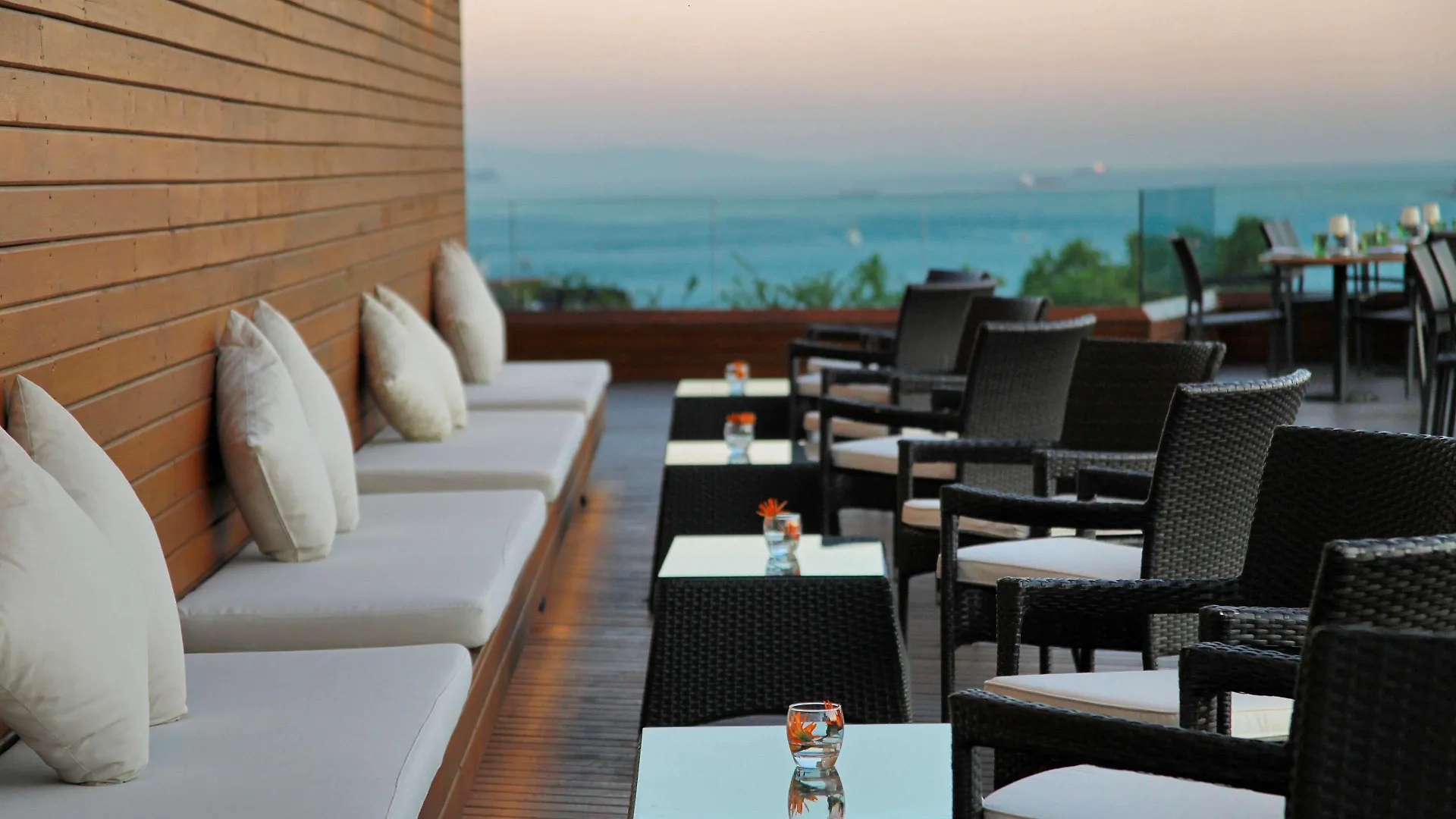 Conrad Istanbul Bosphorus Ξενοδοχείο