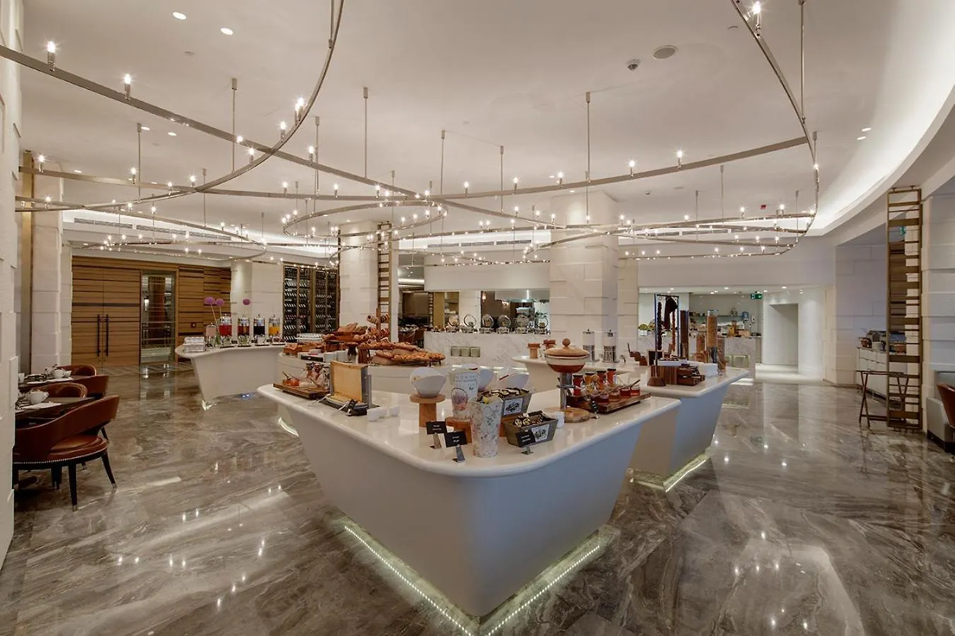 Conrad Istanbul Bosphorus Ξενοδοχείο 5*,